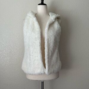 Rol White Faux Fur Sleeveless Open Front Hoodie Vest